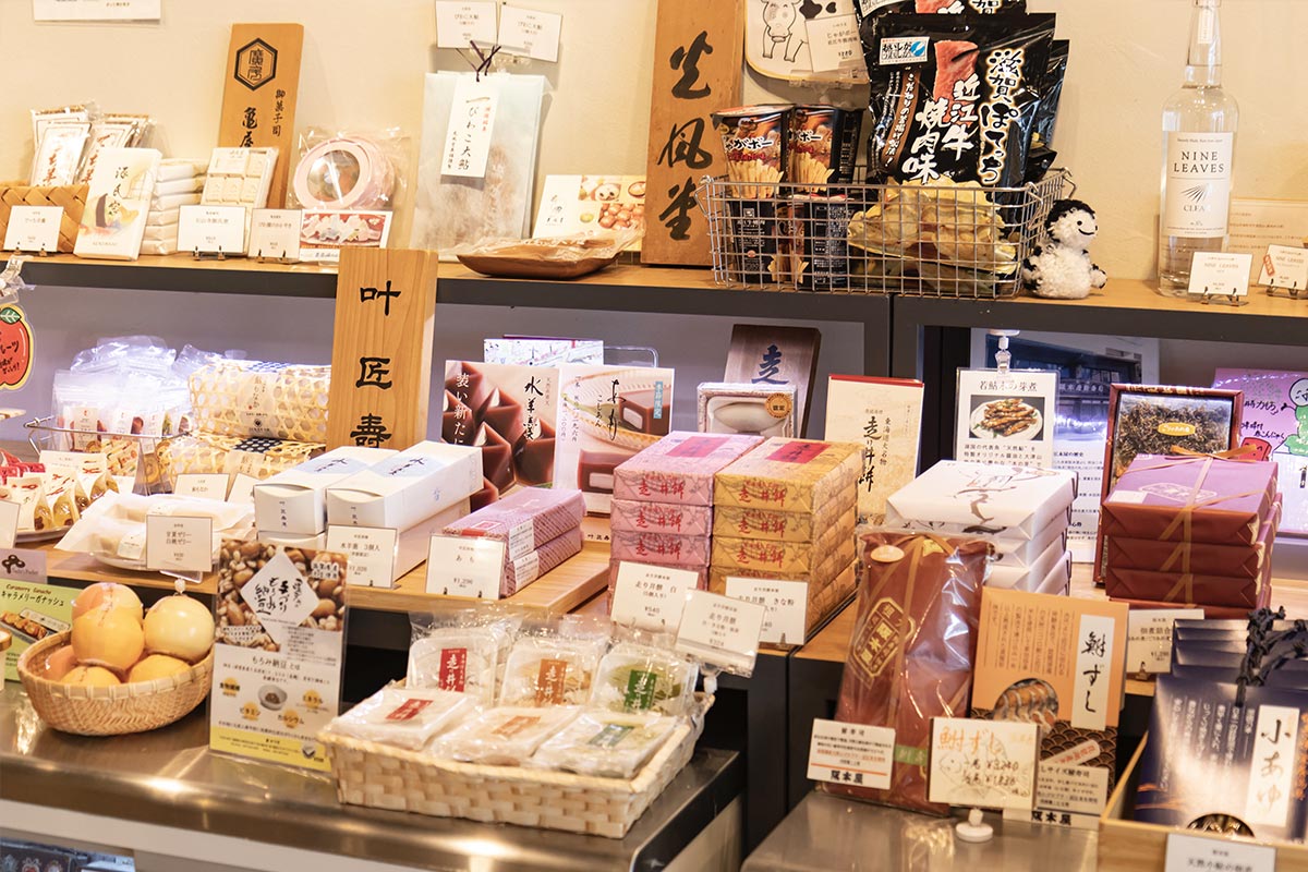 お土産ショップ