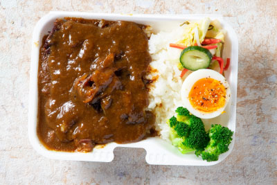 牛すじカレー弁当